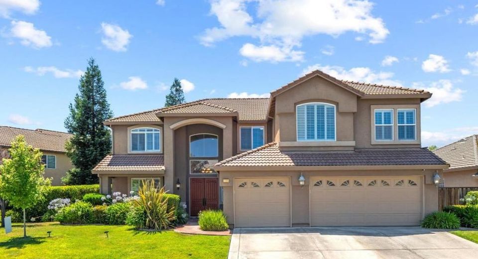 2726 Marina Point Ln, Elk Grove, CA 95758 Photo