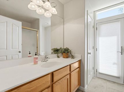 2726 Marina Point Ln, Elk Grove, CA 95758 Photo