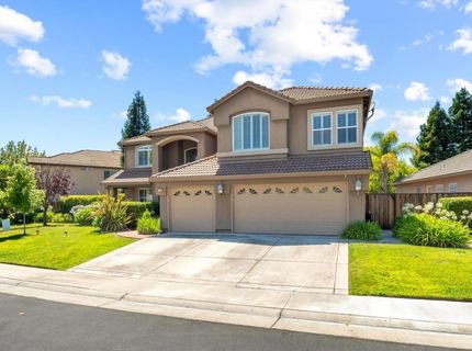 2726 Marina Point Ln, Elk Grove, CA 95758 Photo