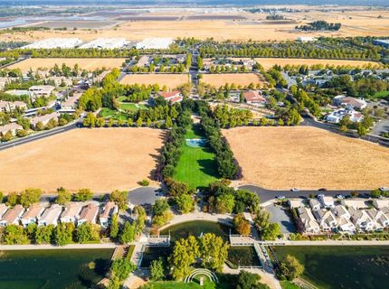 2726 Marina Point Ln, Elk Grove, CA 95758 Photo