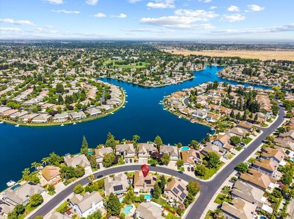 2726 Marina Point Ln, Elk Grove, CA 95758 Photo