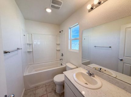 8224 Kossum Way, Elk Grove, CA 95624 Photo