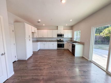 8224 Kossum Way, Elk Grove, CA 95624 Photo