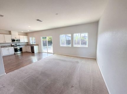 8224 Kossum Way, Elk Grove, CA 95624 Photo