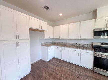 8224 Kossum Way, Elk Grove, CA 95624 Photo
