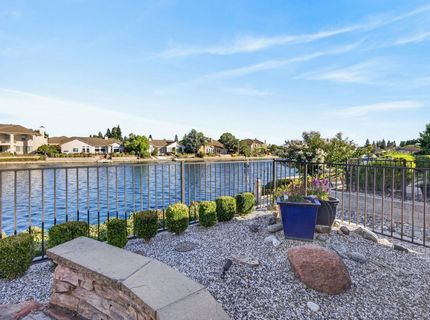 9576 Crystal Bay Ln, Elk Grove, CA 95758 Photo