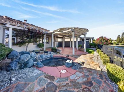 9576 Crystal Bay Ln, Elk Grove, CA 95758 Photo