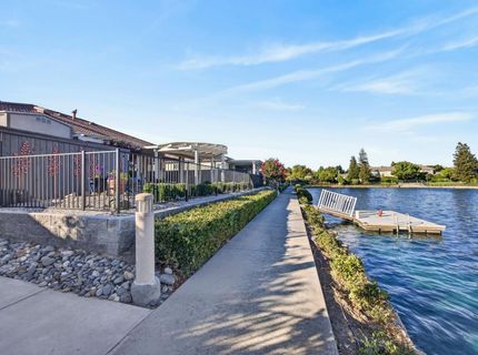 9576 Crystal Bay Ln, Elk Grove, CA 95758 Photo