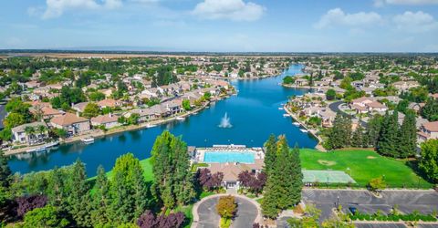 9576 Crystal Bay Ln, Elk Grove, CA 95758 Photo