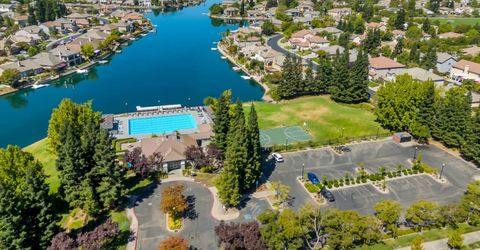 9576 Crystal Bay Ln, Elk Grove, CA 95758 Photo