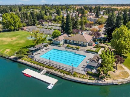 9576 Crystal Bay Ln, Elk Grove, CA 95758 Photo