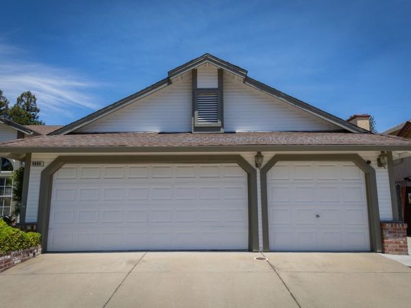 8809 Bridalsmith Dr, Sacramento, CA 95828