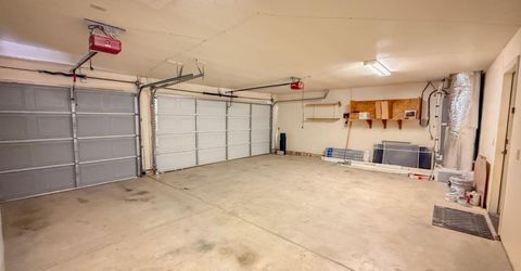 8809 Bridalsmith Dr, Sacramento, CA 95828 Photo