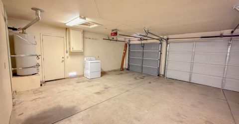 8809 Bridalsmith Dr, Sacramento, CA 95828 Photo