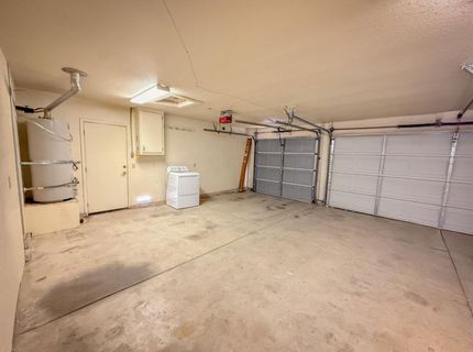8809 Bridalsmith Dr, Sacramento, CA 95828 Photo