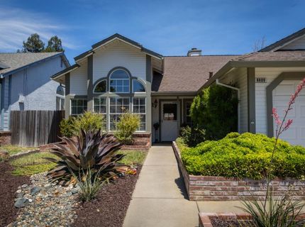 8809 Bridalsmith Dr, Sacramento, CA 95828 Photo