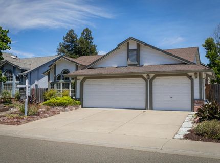 8809 Bridalsmith Dr, Sacramento, CA 95828 Photo