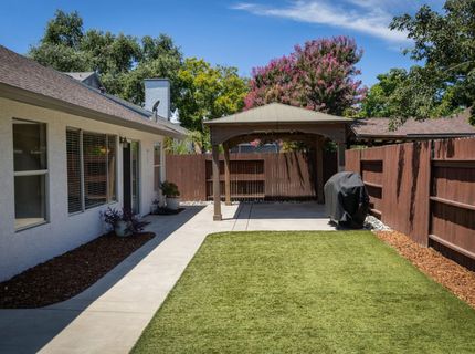 8809 Bridalsmith Dr, Sacramento, CA 95828 Photo