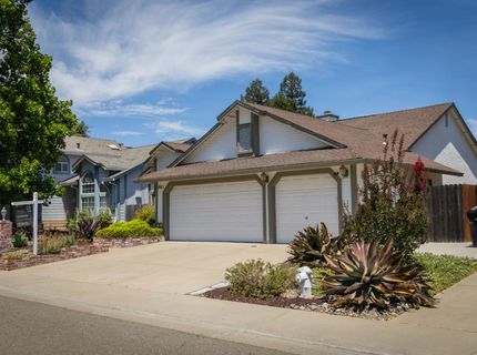 8809 Bridalsmith Dr, Sacramento, CA 95828 Photo