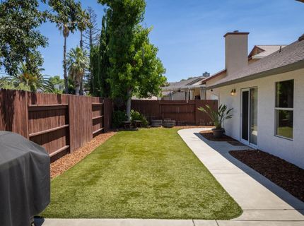 8809 Bridalsmith Dr, Sacramento, CA 95828 Photo