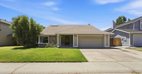 2840 Tiffany West Way, Sacramento, CA 95827 Photo