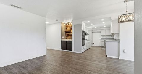 2840 Tiffany West Way, Sacramento, CA 95827 Photo