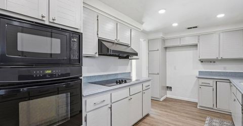 2840 Tiffany West Way, Sacramento, CA 95827 Photo