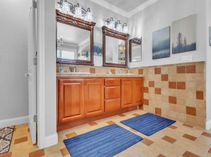 140 Lyman, Sacramento, CA 95835 Photo