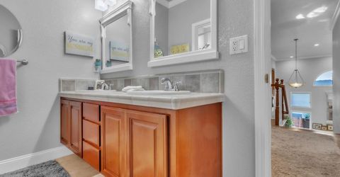 140 Lyman, Sacramento, CA 95835 Photo