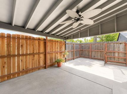 2801 San Luis Ct, Sacramento, CA 95818 Photo