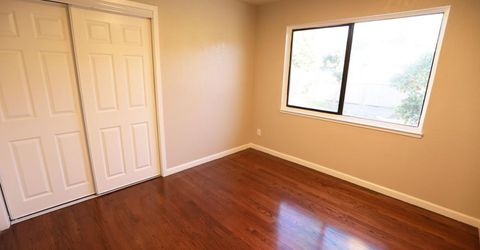 1712 W Locust St, Lodi, CA 95242 Photo