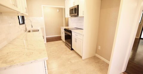1712 W Locust St, Lodi, CA 95242 Photo