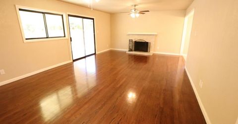 1712 W Locust St, Lodi, CA 95242 Photo
