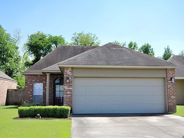 3809 Southpass Ave, Baton Rouge, LA 70820