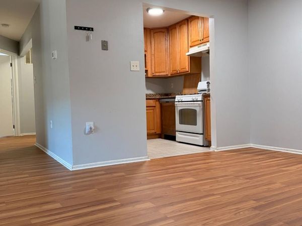 115 Orlando Street, Edison, NJ 08817