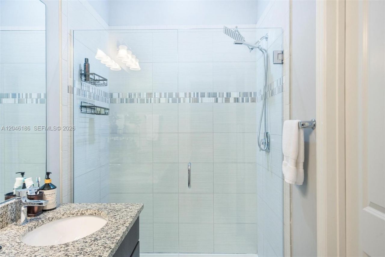 3944 Poinciana Ln , Hollywood, FL 33021 Photo