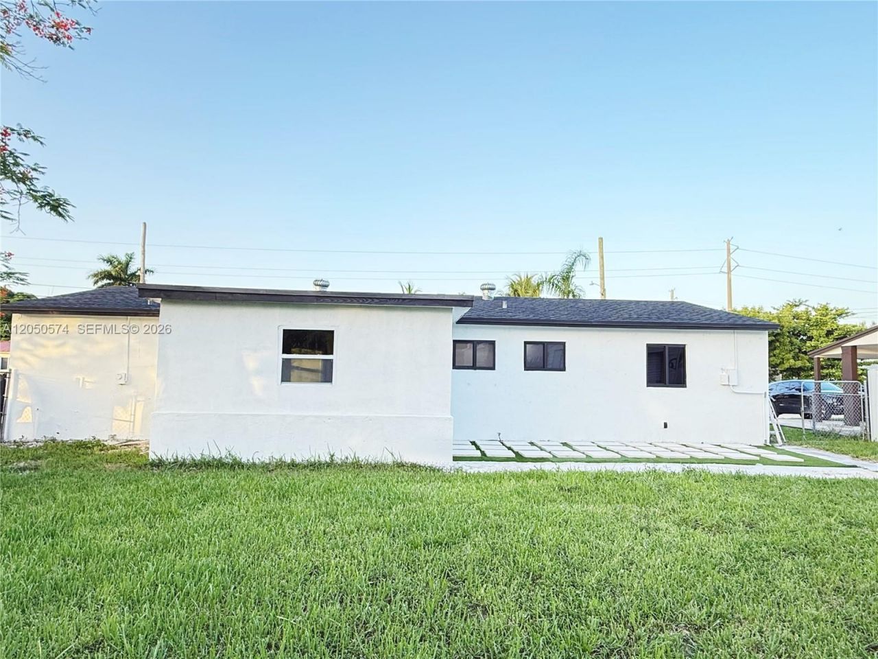 2401 SW 50th Ter , Plantation, FL 33317 Photo
