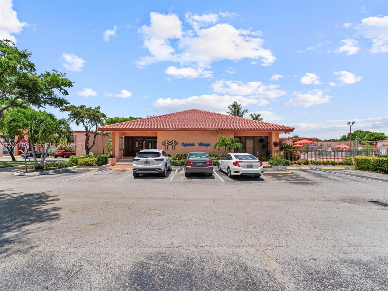 7220 Fairway Dr , Unit G3, Miami Lakes, FL 33014 Photo