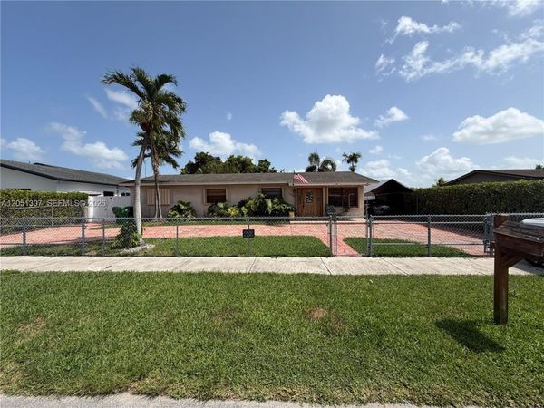 15340 SW 305th St , Homestead, FL 33033