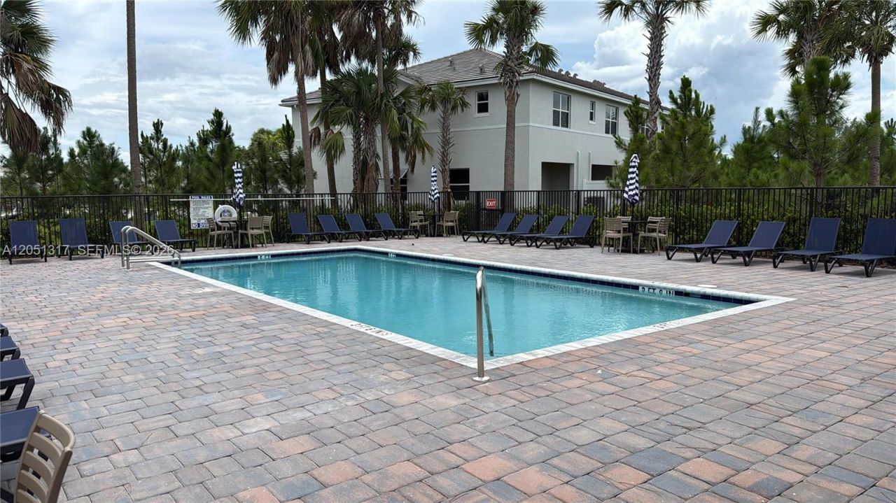 149 Lakeside Landing Ct , Royal Palm Beach, FL 33411 Photo
