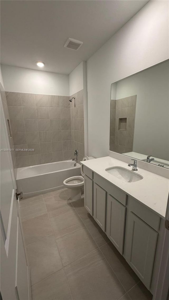 149 Lakeside Landing Ct , Royal Palm Beach, FL 33411 Photo