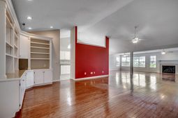 3512 Queens Harbour Blvd.  photo 4