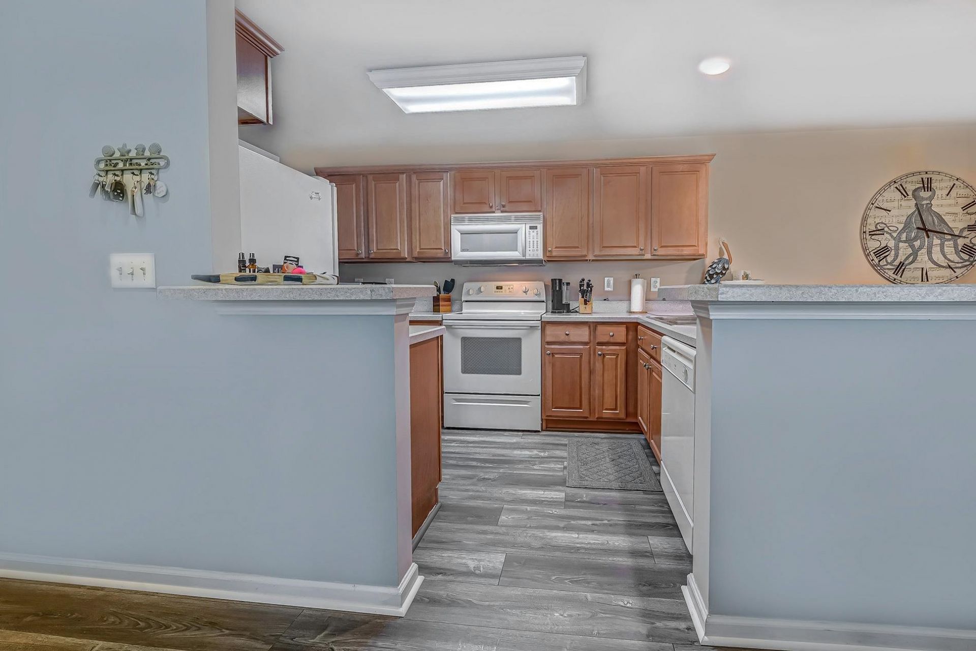 4665 Fringetree Dr. Photo 12