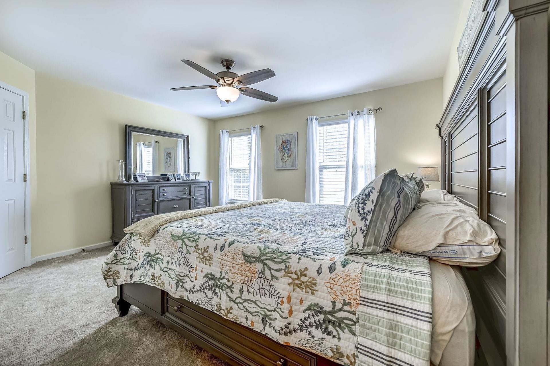 4665 Fringetree Dr. Photo 16