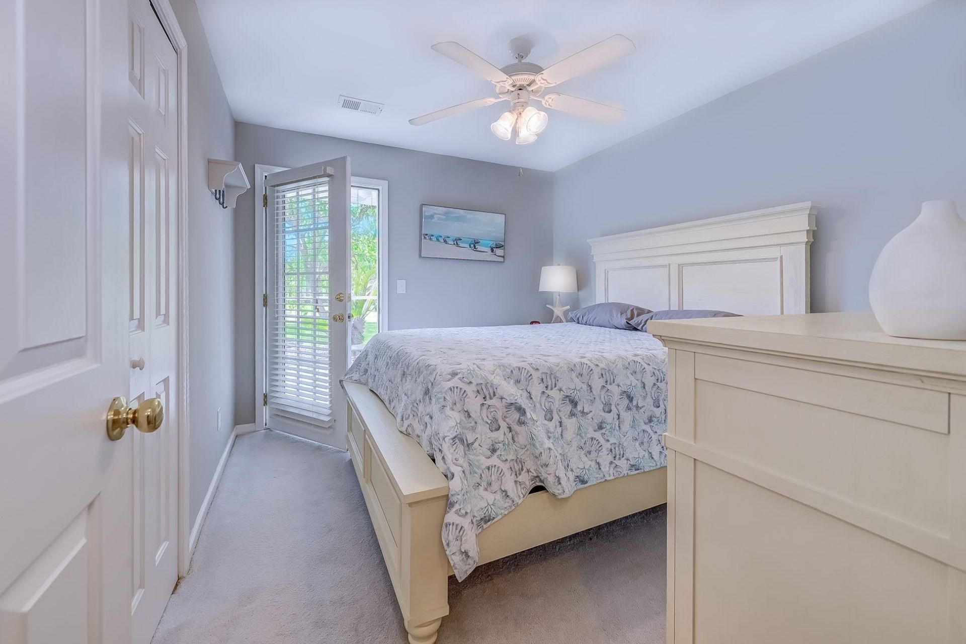 4665 Fringetree Dr. Photo 22