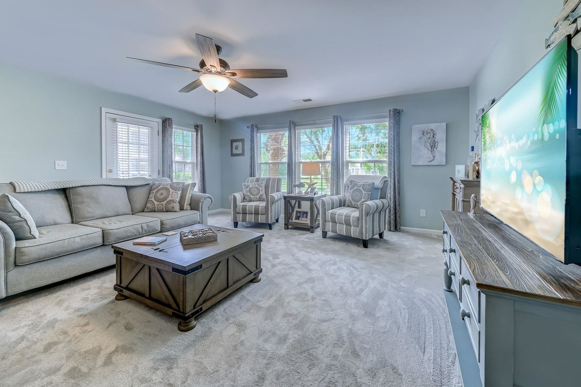 4665 Fringetree Dr. Photo 4