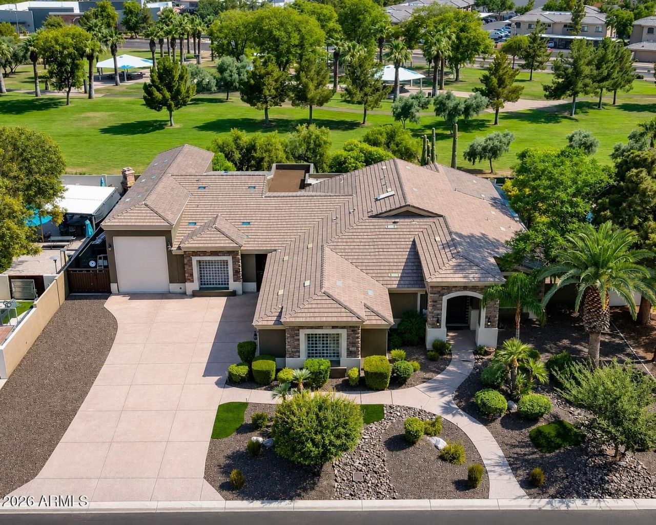 7547 W LIBBY Street, Glendale, AZ 85308