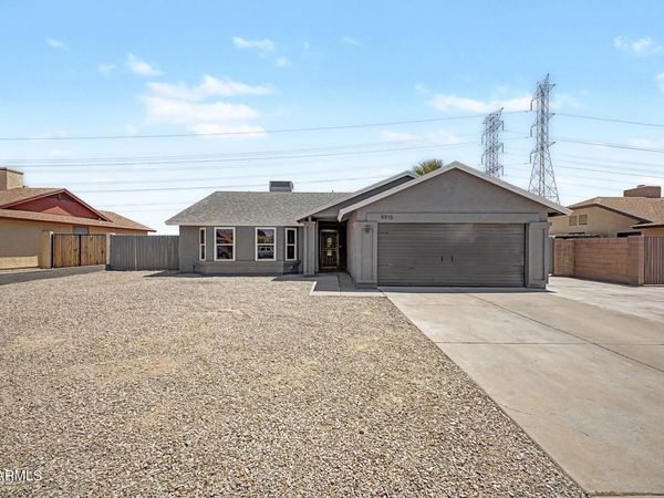 8915 W LAS PALMARITAS Drive, Peoria, AZ 85345