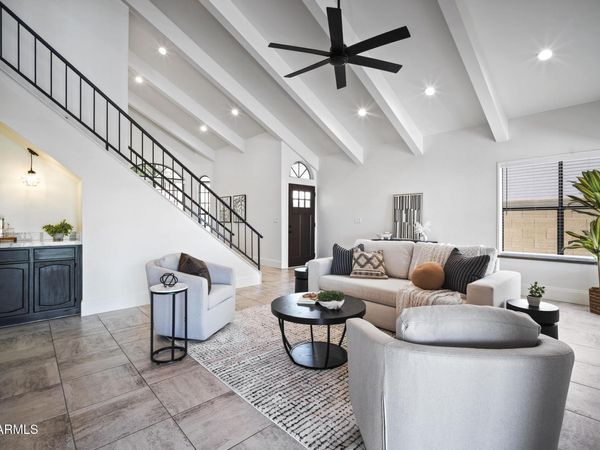 1726 E BEHREND Drive, Phoenix, AZ 85024