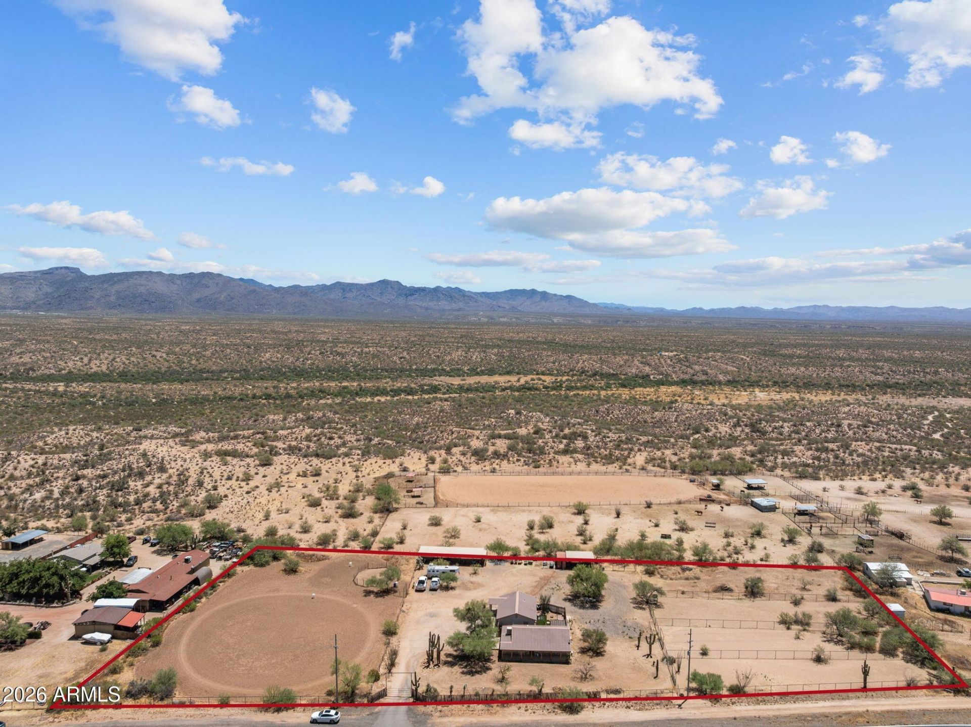 27885 S STATE ROUTE 89, Congress, AZ 85332